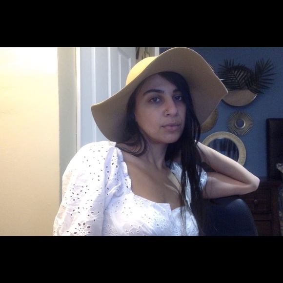 SOLD 🌈 Camel wide brim floppy hat - Picture 4 of 4